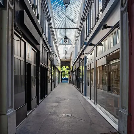 Apartment Luxurious Triplex - Marais & Montorgueil *